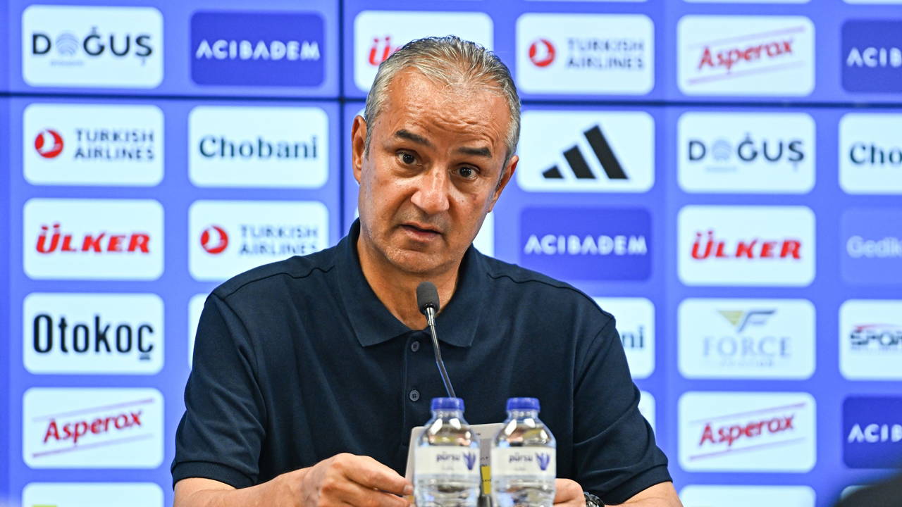Fenerbahçe'de İsmail Kartal Sturm Graz Maçı Öncesi Muriqi ve Kante Kararını Açıkladı