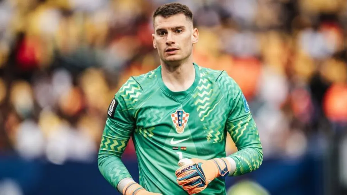 Fenerbahçe, Livakovic'i Olympiakos'a Gönderiyor
