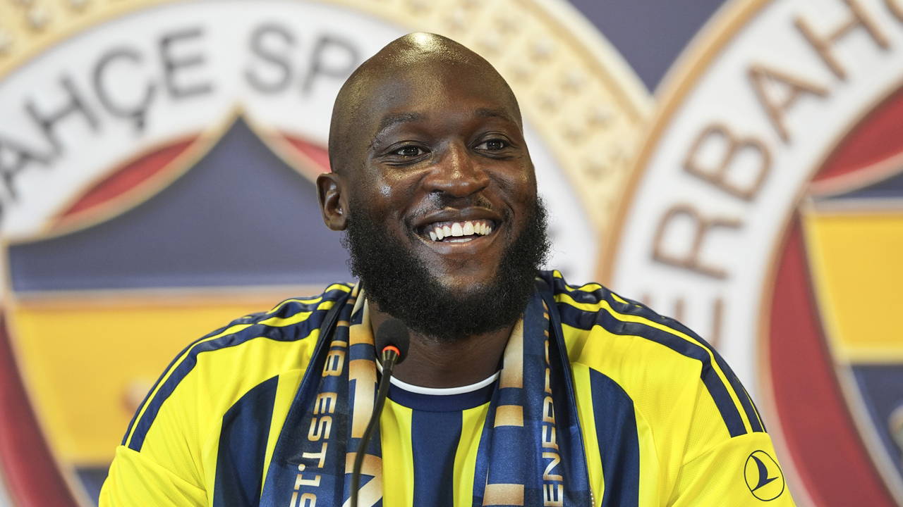 Fenerbahçe, Lukaku'yu Lyon Maçı Kadrosuna Dahil Etti