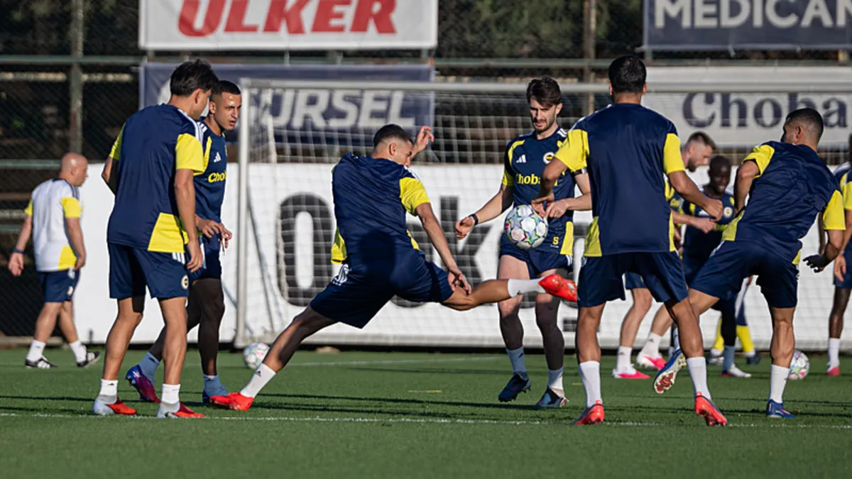 Fenerbahçe, Lyon Maçı Öncesi Hazırlıklarını Tamamladı