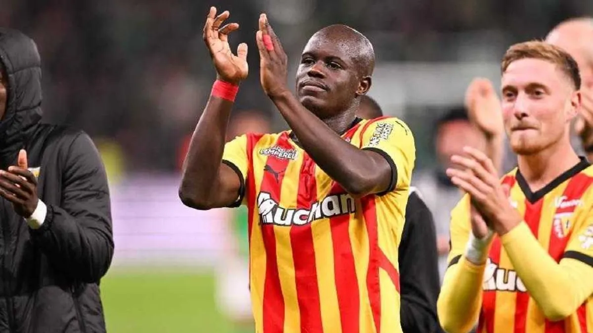 Fenerbahçe'de Malang Sarr pazarlığı: Lens'in eski yıldızı için 10 milyon euro