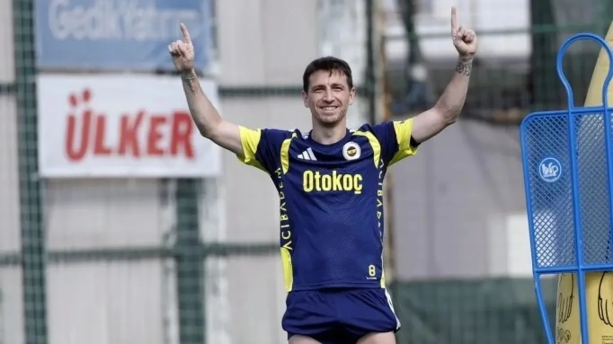 Fenerbahçe'de Mert Hakan Yandaş Gelişmesi: Rizespor Maçı Öncesi Sakatlık Şoku