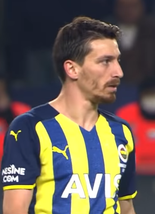 Fenerbahçe Mert Hakan Yandaş'ın Sözleşmesini Uzattı: Maaşı Şaşırttı