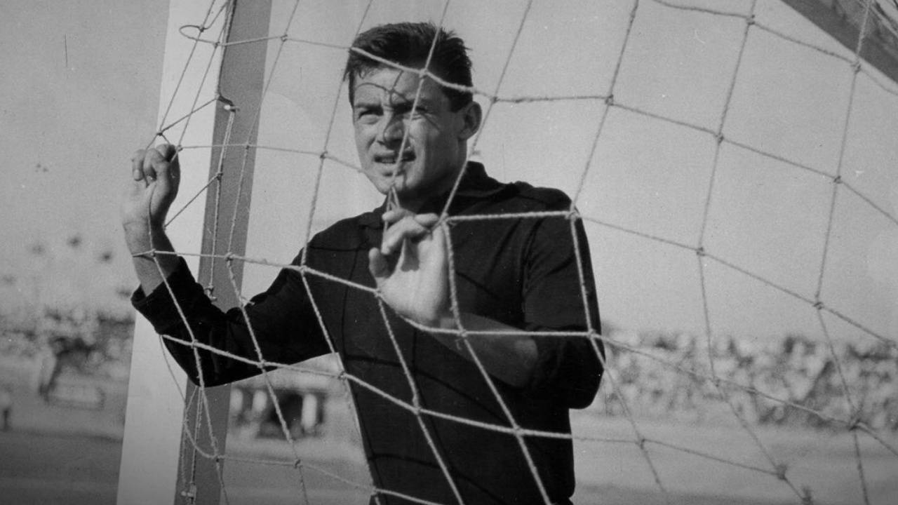 Fenerbahçe ve Milli Takım'ın Efsane Kalecisi Ali Şükrü Ersoy 95 Yaşında Vefat Etti