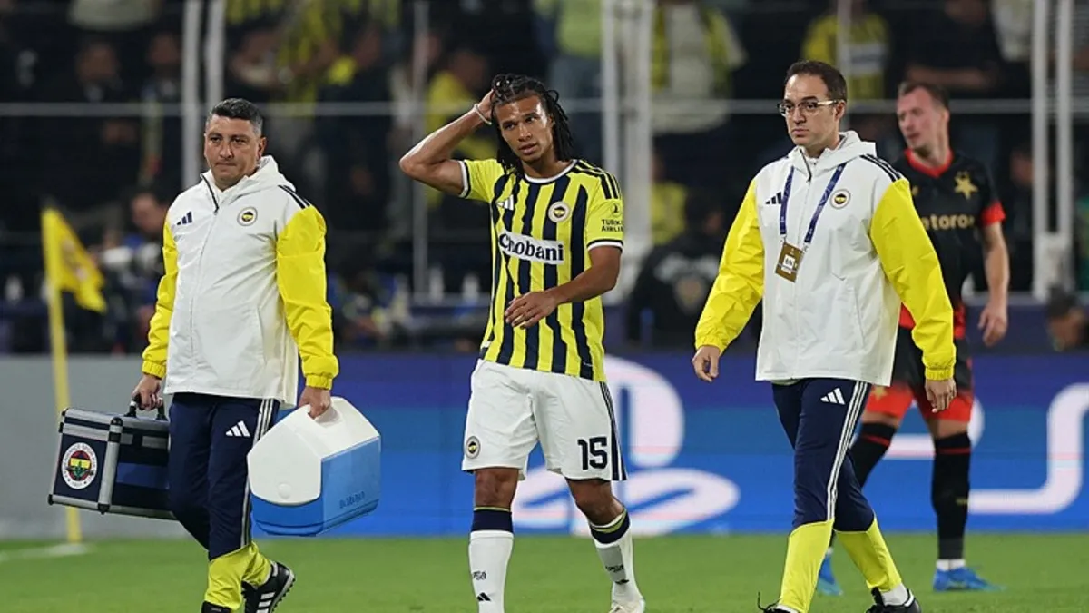 Fenerbahçe'de Nathan Ake şoku: Slavia Prag maçında sakatlandı