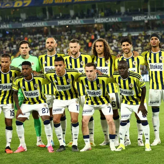 Fenerbahçe'nin Maçında Yabancı Kuralı Kaosu: 11 Yabancı Oyun Kuralları Zorluyor