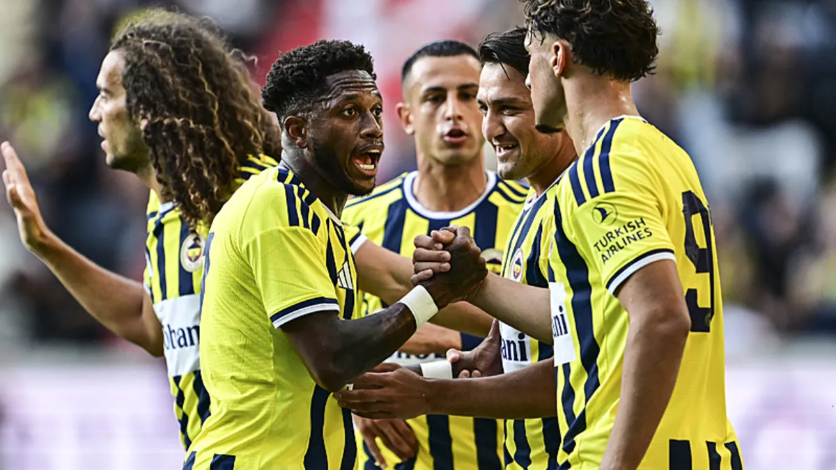 Fenerbahçe, Polonya ekibi Pogon Szczecin ile hazırlık maçında karşılaşacak