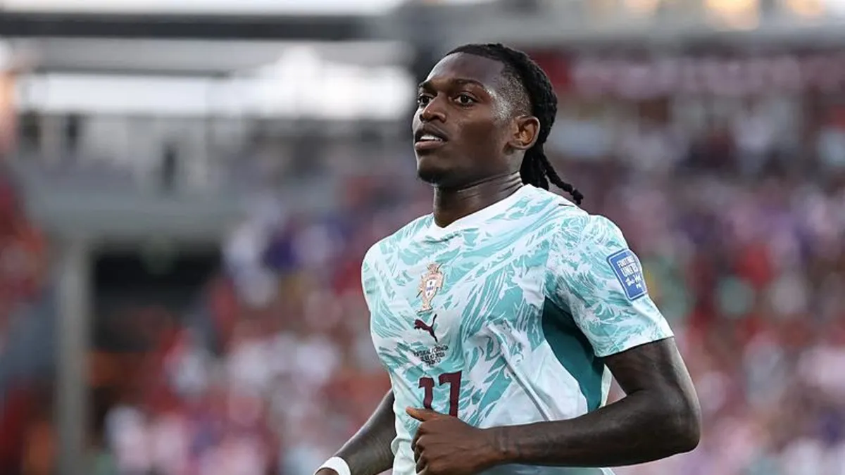 Fenerbahçe'den Rafael Leao ve Ermedin Demirovic iddialarına yalanlama