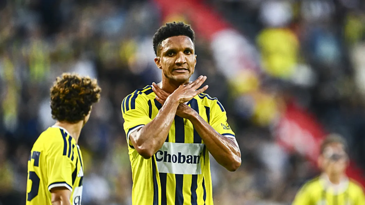 Fenerbahçe, Rodrigo Becao ile Yollarını Ayırdı