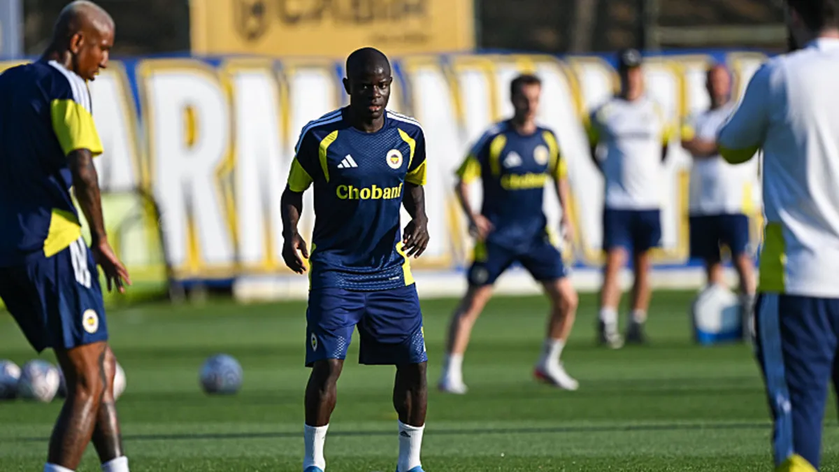 Fenerbahçe Şampiyonlar Ligi kadrosunda Kante sürprizi