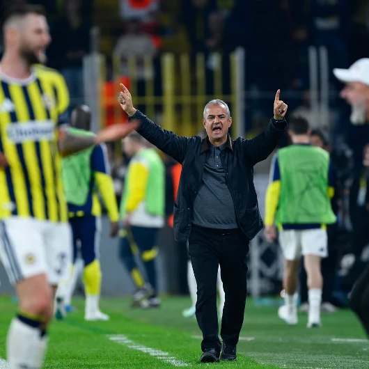 Fenerbahçe'de Slavia Prag Beraberliği Sonrası İki İsme Büyük Tepki