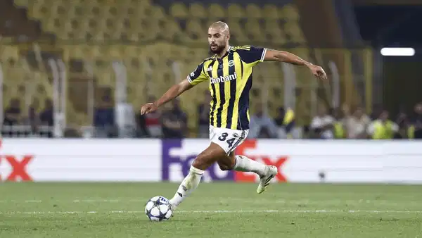 Fenerbahçe, Sofyan Amrabat Transferini Resmen Açıkladı