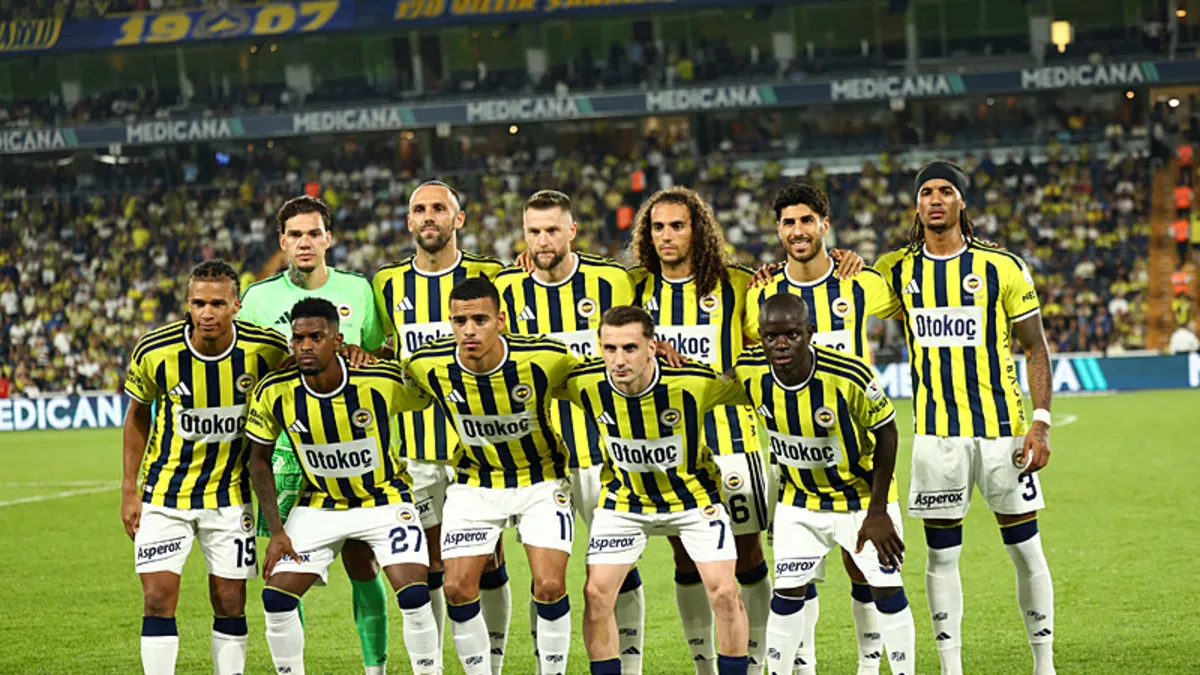 Fenerbahçe Taraftarı Derbiye Yoğun İlgi Gösterdi