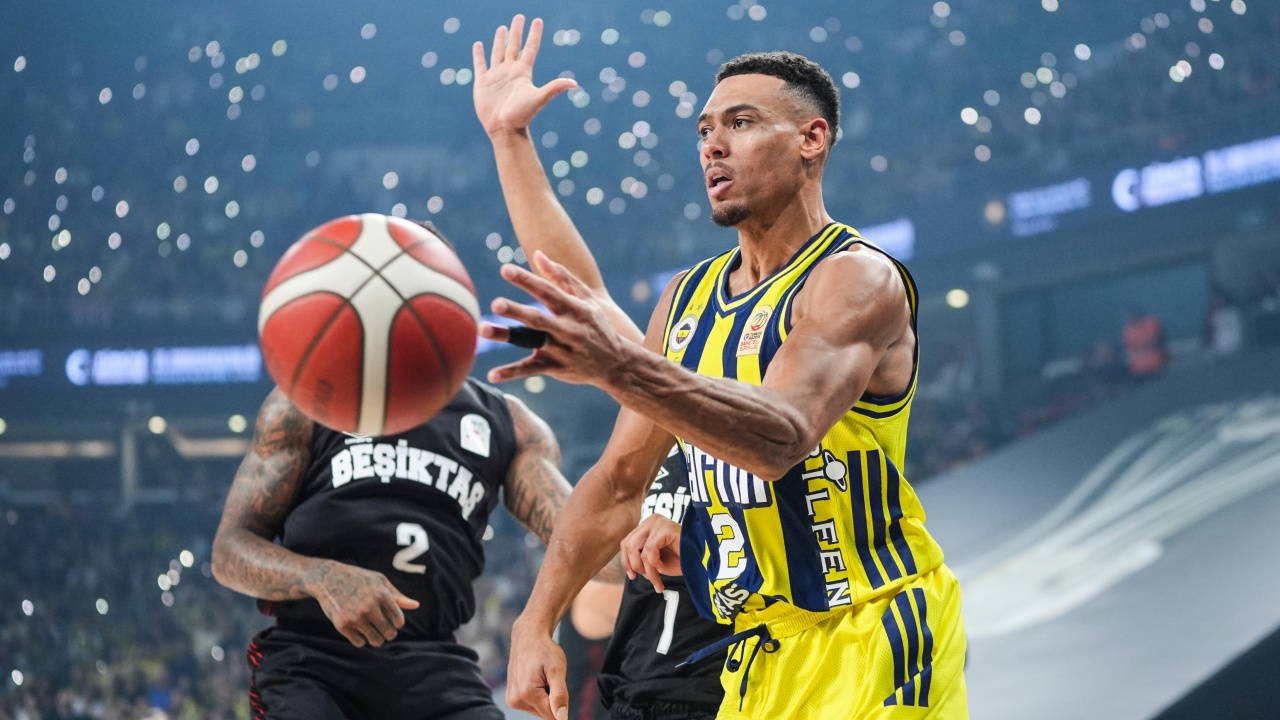 Fenerbahçe Tarfin, Cumhurbaşkanlığı Kupası'nda Beşiktaş'ı 72-59 Yenerek Şampiyon Oldu