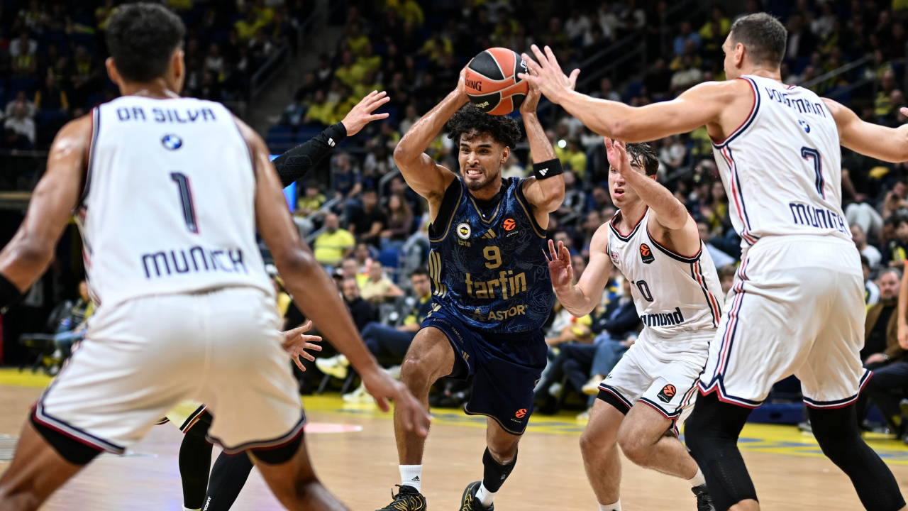 Fenerbahçe Tarfin EuroLeague'de 2'de 2 yaptı: Bayern Münih'i 100-76 mağlup etti