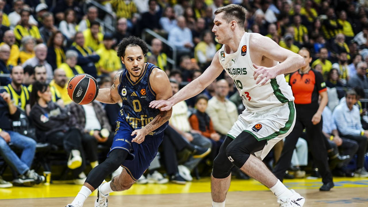Fenerbahçe Tarfin evinde Zalgiris'i 99-80 yendi