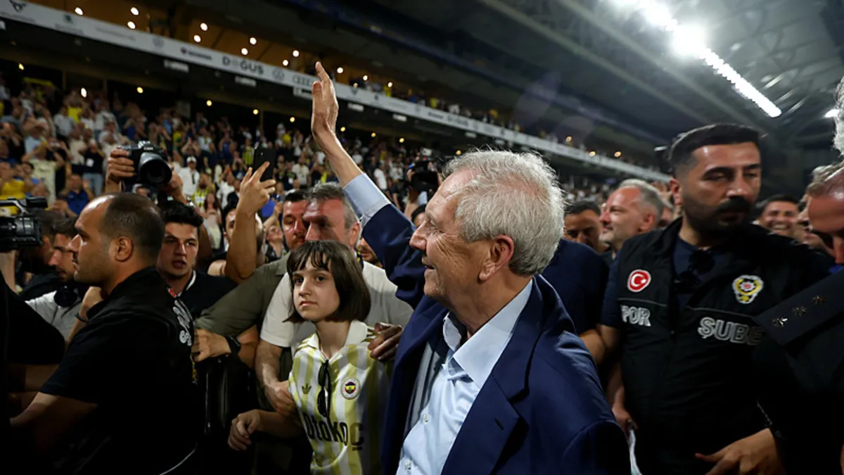 Fenerbahçe'den Teknik Direktör Açıklaması: 'Henüz Anlaşma Yok