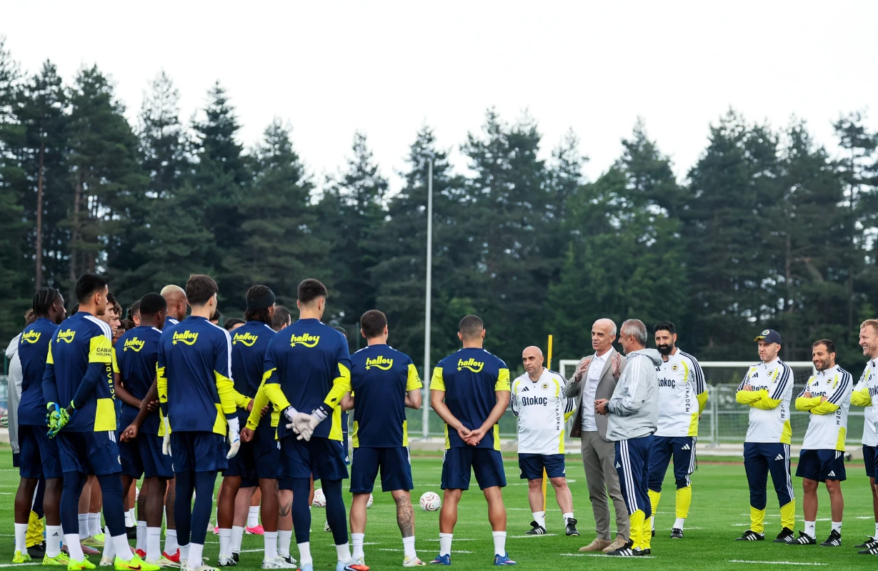 Fenerbahçe Topuk Yaylası'nda sezon hazırlıklarını aralıksız sürdürüyor