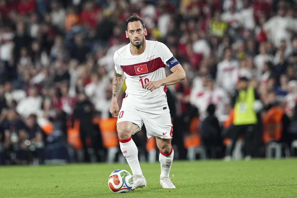 Fenerbahçe'de transfer iddiaları: Hakan Safi'nin açıklayacağı ikinci yıldız belli oldu