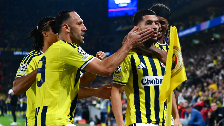 Fenerbahçe UEFA'dan 31.6 Milyon Euro Gelir Elde Etti