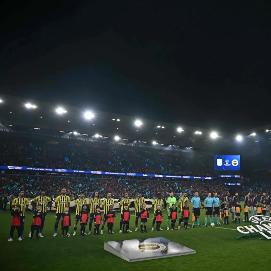 Fenerbahçe'de Vedat Muriç'e Aston Villa maçı sonrası tepki yağdı