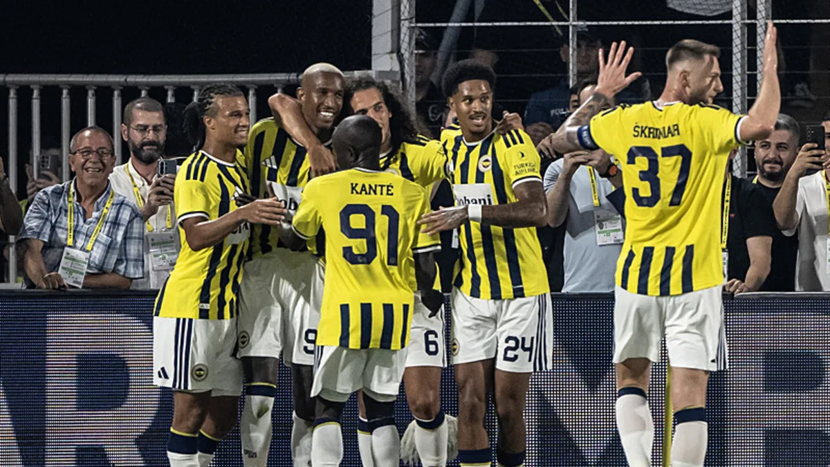 Fenerbahçe'de Yabancı Kontenjanı Depremi: Bonservisi Elinde Olanlar Gidiyor