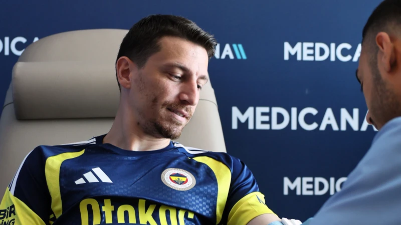 Fenerbahçe'de sağlık kontrolleri sürüyor: Futbolcular rutin testlerden geçiyor