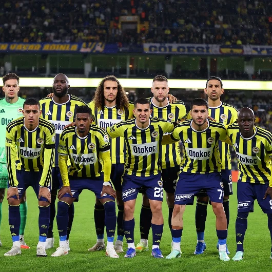 Fenerbahçe'de şok: 3 gol atıldı, hiçbiri sayılmadı