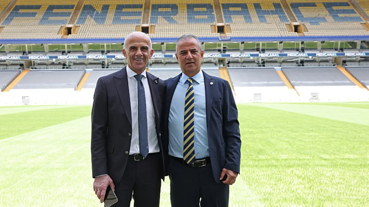 Fenerbahçe'den 100 Milyon Euro'luk Dev Satış Hamlesi