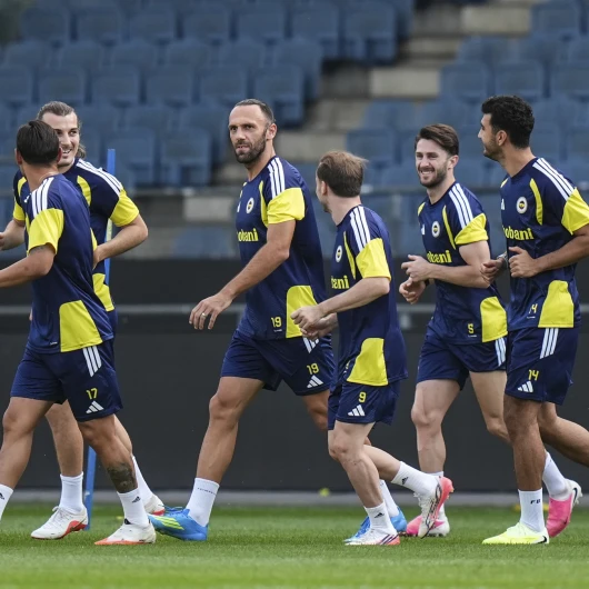 Fenerbahçeli Çağlar Söyüncü Instagram'ı Kapattı