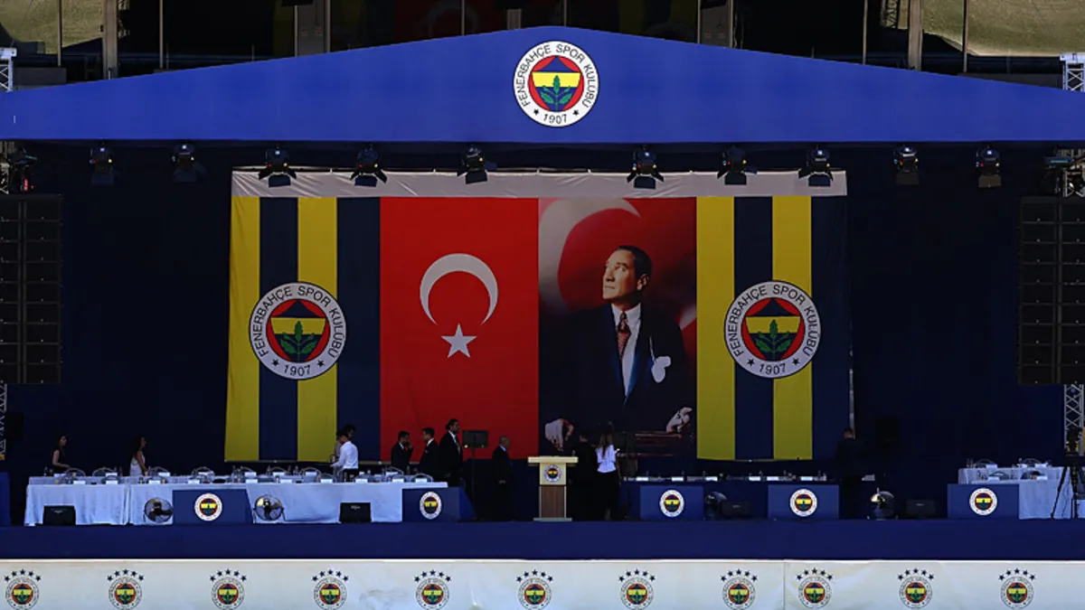 Fenerbahçe'nin toplam borcu 26.2 milyar lira oldu