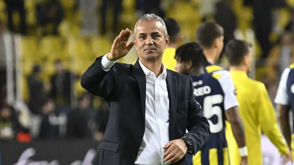 Fenerbahçe'nin Yıldız Golcü Hamlesi: Görüşmeler Hızlandı