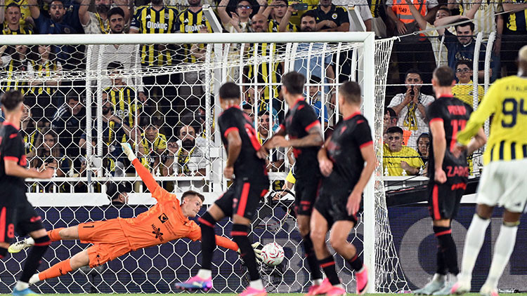 Fenerbahçe'nin yıldızı Schulze'den rövanş mesajı: Hazırız