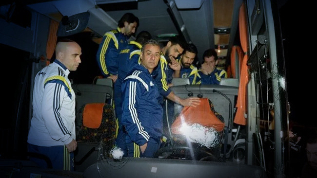 Fenerbahçe'ye Saldırı Soruşturmasında 5 Şüpheli Gözaltına Alındı