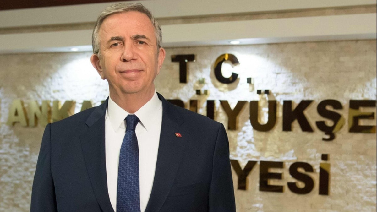 Feramuz Üstün: Mansur Yavaş Adaylıktan Geri Duramaz