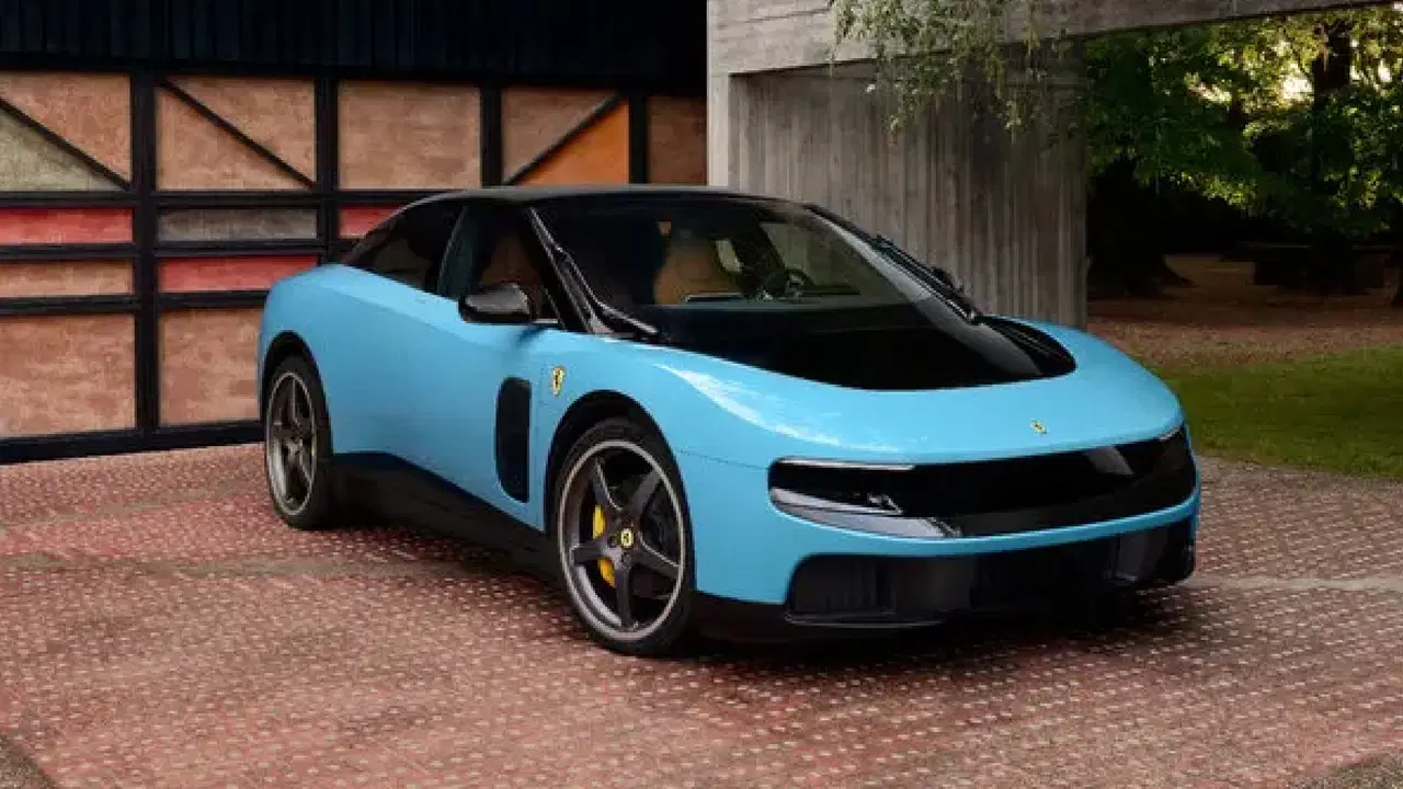 Ferrari'nin elektrikli modeli Luce İtalya'da siyasi tartışma başlattı