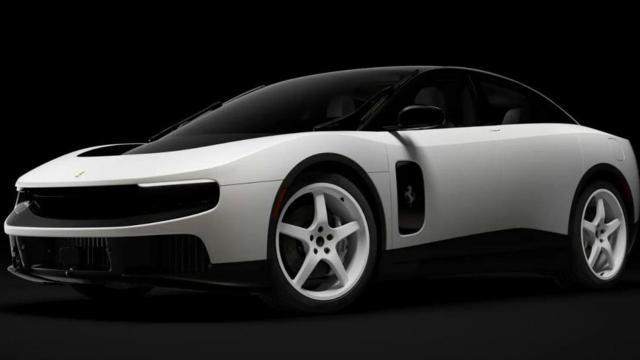 Ferrari'nin İlk Elektrikli Otomobili 40 Milyon Dolara Rekor Kırdı