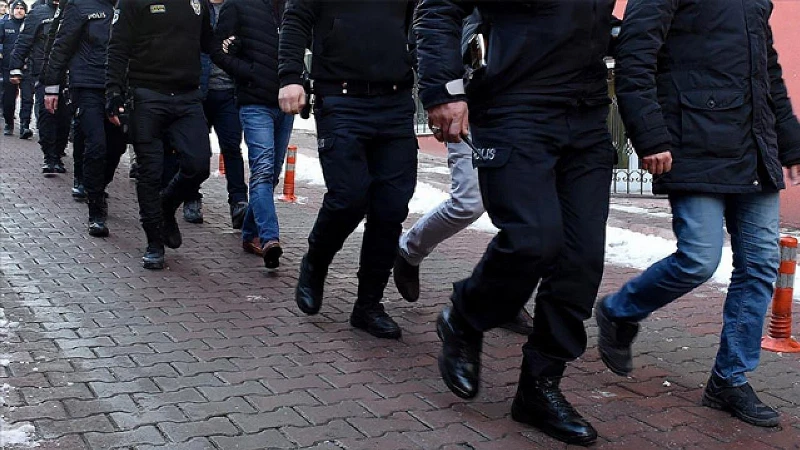 FETÖ’nün güncel finans yapılanmasına eş zamanlı operasyon: 11 tutuklama