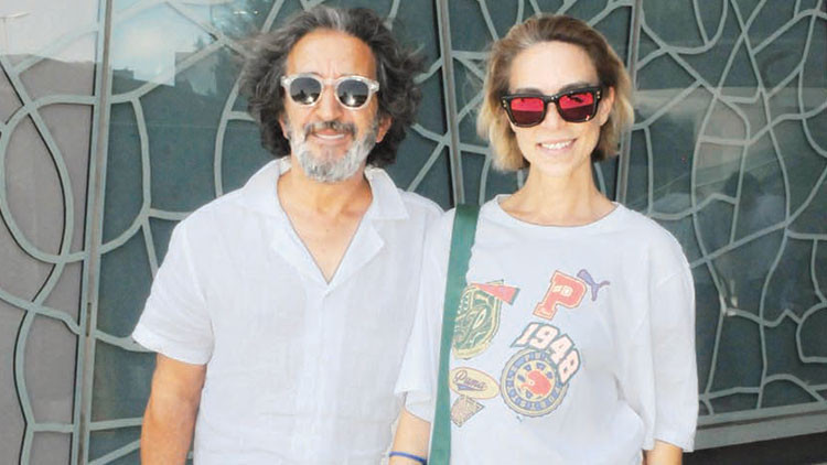 Fettah Can ve Cansu Kurtcu Tatil Dönüşü Alışverişte Görüntülendi