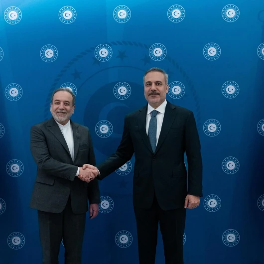 Fidan ve Erakçi'den Kritik Telefon Diplomasisi