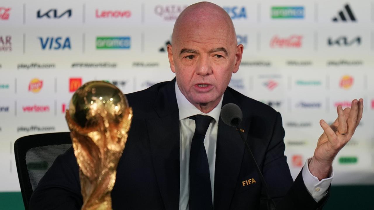 FIFA Başkanı Infantino'dan Dünya Kupası Önerisi İçin Özür