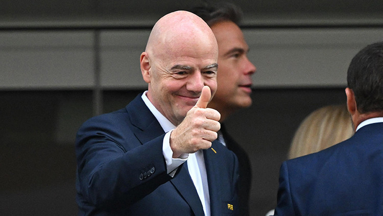 FIFA Başkanı Infantino'dan Su Moları Açıklaması: Sportif Amaçlı, Ticari Değil
