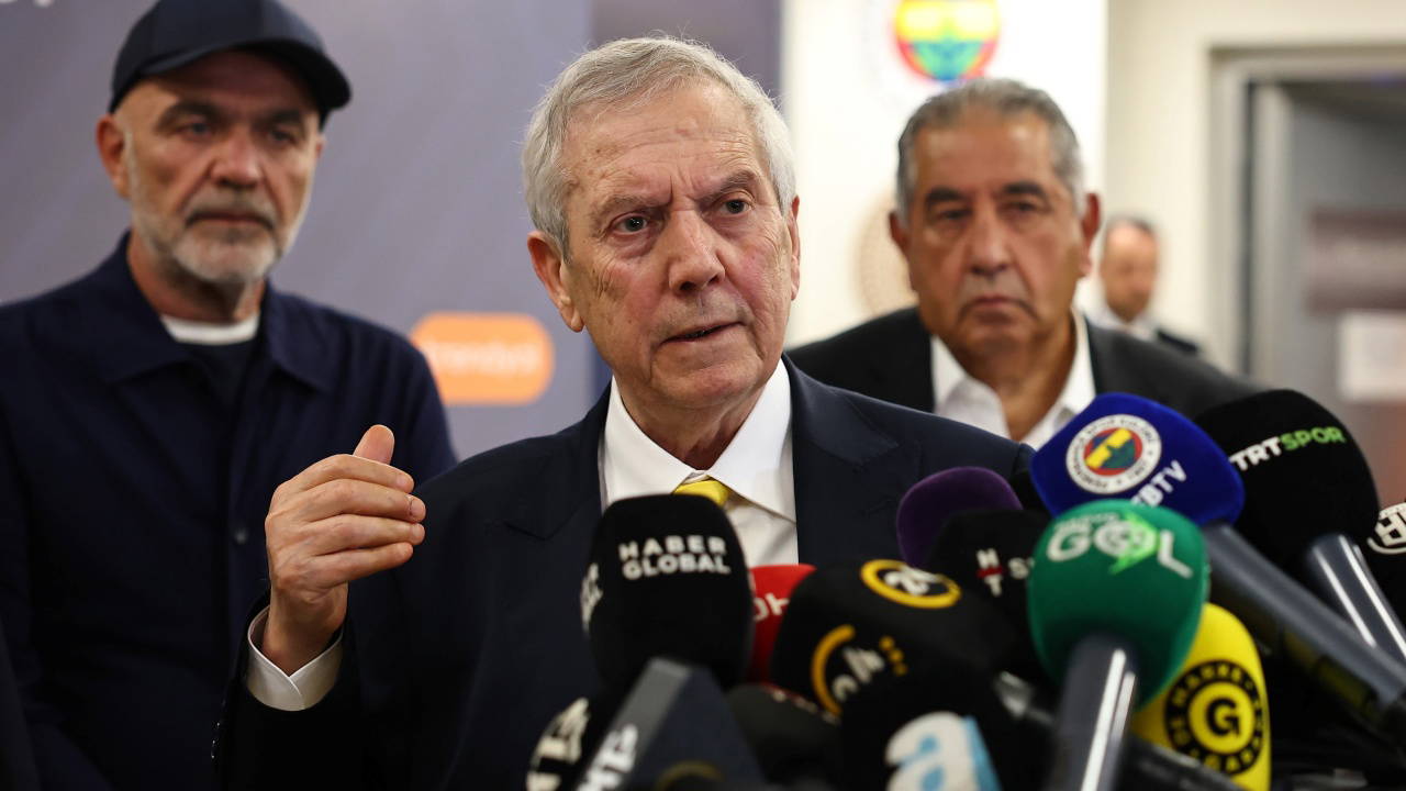 FIFA'dan Fenerbahçe'ye 3 Dönem Transfer Yasağı: Tek Şart Ödeme