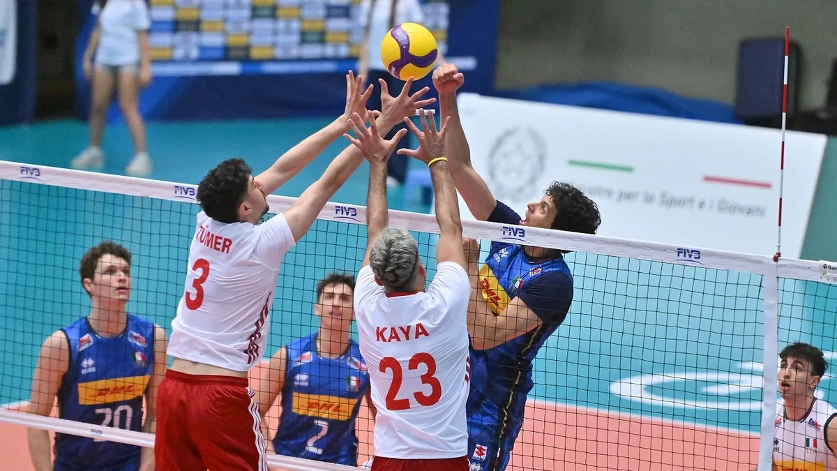 Filenin Efeleri İtalya'ya 3-0 Yenildi