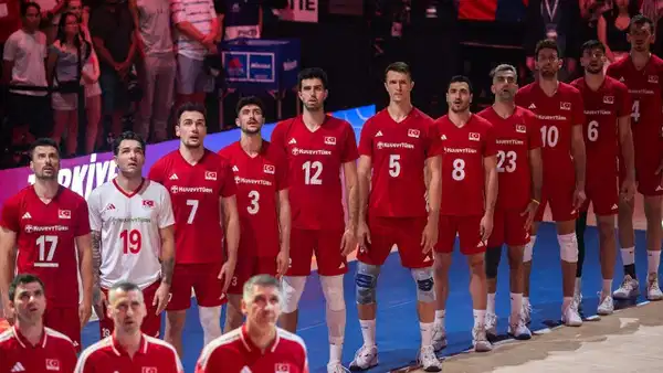 Filenin Efeleri İtalya'ya 3-0 Mağlup: VNL'de İkinci Yenilgi