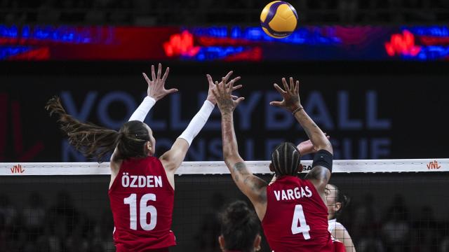 Filenin Sultanları Almanya Karşısında: Ankara'da Voleybol Zirvesi