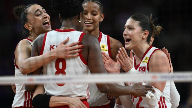 Filenin Sultanları Ankara'da Çin'i Devirdi: 4'te 4