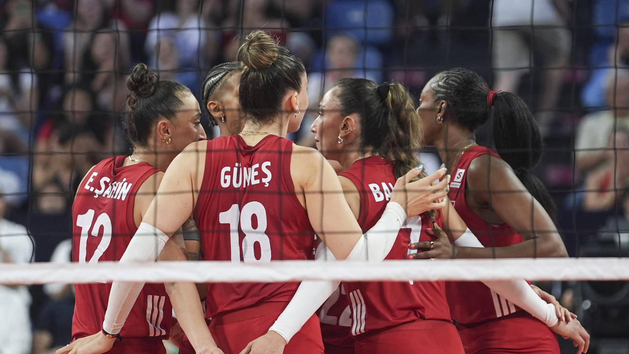 Filenin Sultanları Avrupa Şampiyonası'na 3-0'lık Galibiyetle Başladı