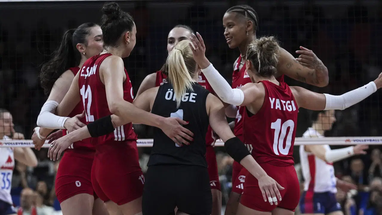 Filenin Sultanları Fransa'yı 3-0 Mağlup Etti: Ankara'da 2'de 2