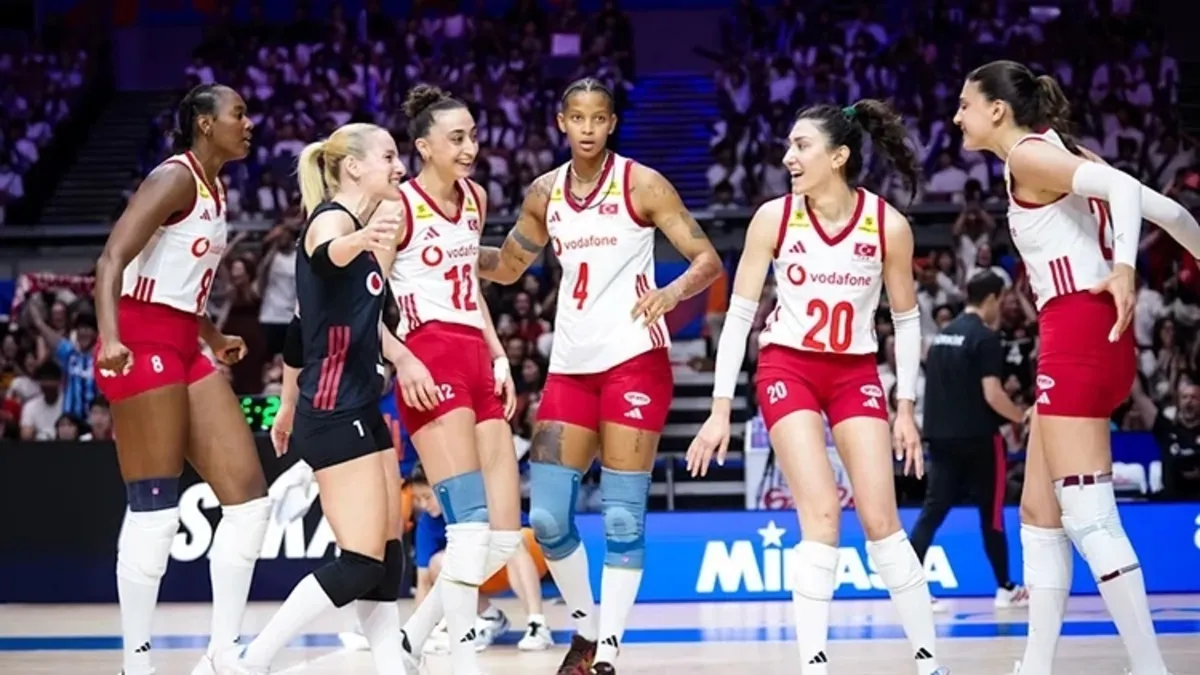 Filenin Sultanları Polonya Karşısında Fırtına Gibi Esti: 3-1